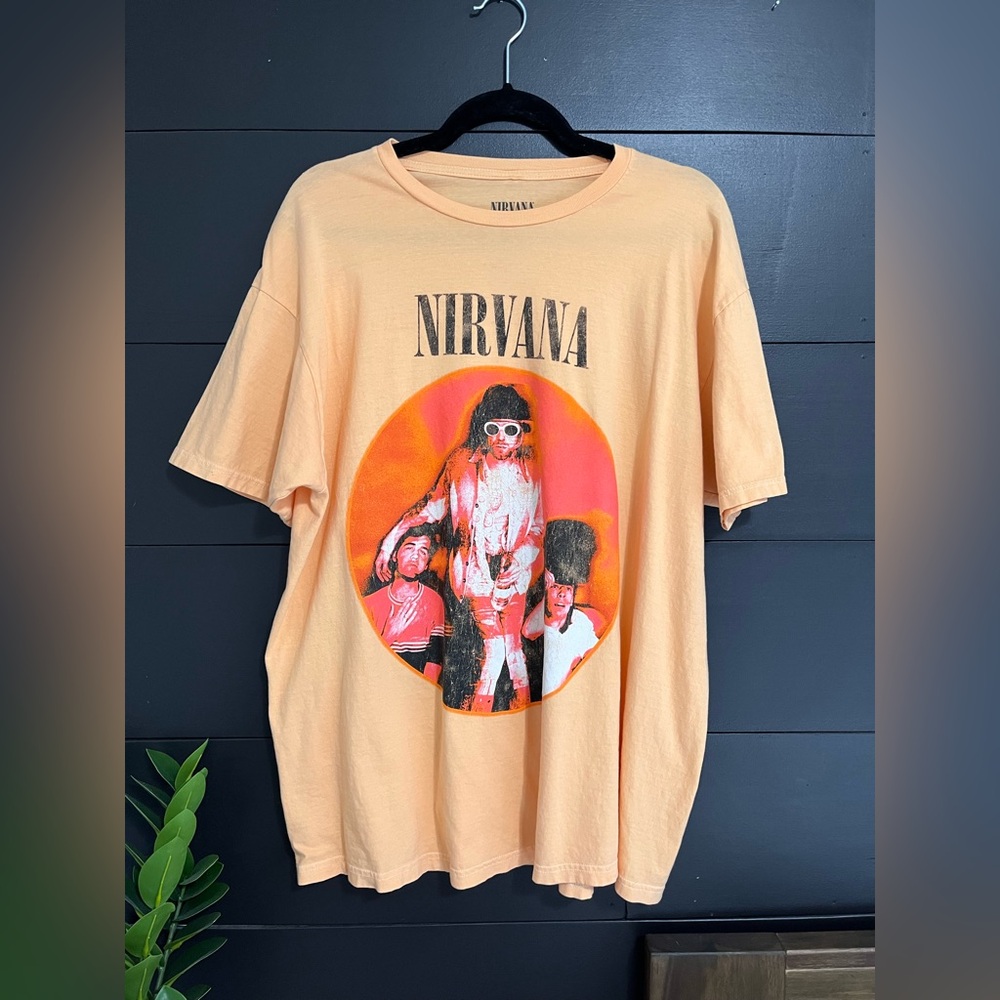 NIRVANA Peach Graphic Band Tee with Orange/Pink Print